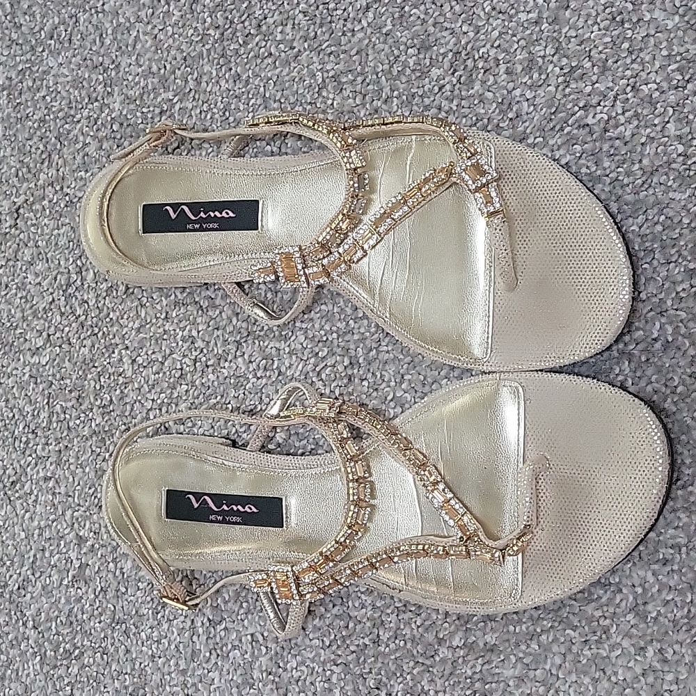 Nina sandals